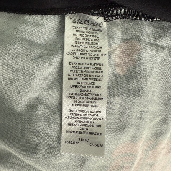 Asian inspired v-neck black dress with red/pink/purple floral pattern. - Picture 6 of 6